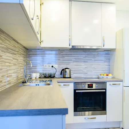 Uptown With Balcony And Panoramic View فيلنيوس